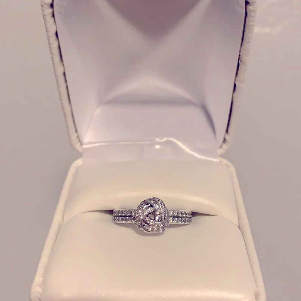 COPY - Pandora Shimmering Knot ring